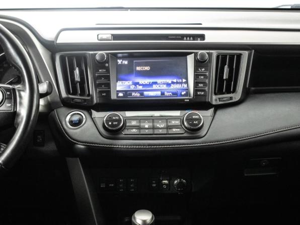 Toyota RAV4 IV (XA40) Рестайлинг с пробегом 2018 года, цена 1 690 000 рублей, 385285 км, внедорожник, Автокод Объявления