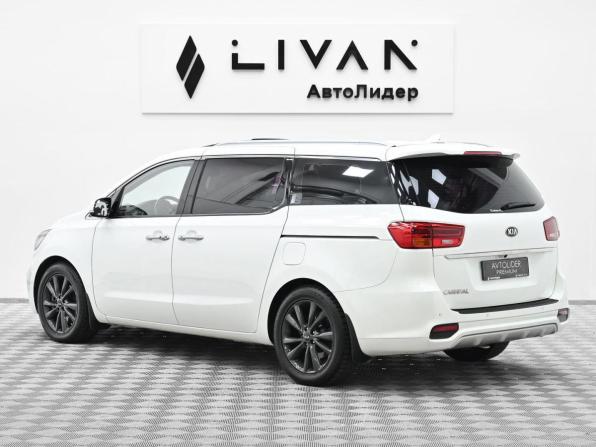 Kia Carnival III с пробегом 2018 года, цена 1 649 000 рублей, 81810 км, минивэн, Автокод Объявления