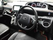 Toyota Sienta II Екатеринбург  - изображение 39