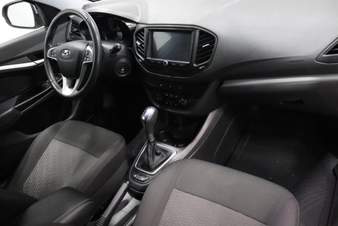 Lada (ВАЗ) Vesta I с пробегом 2021 года, цена 984 000 рублей, 93966 км, седан, Автокод Объявления
