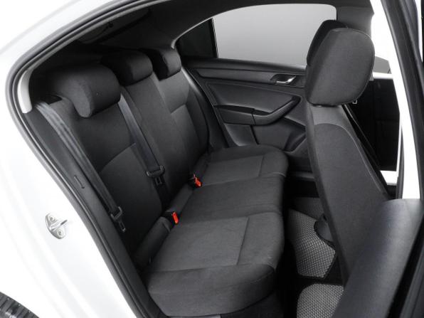 Skoda Rapid I с пробегом 2016 года, цена 819 000 рублей, 265376 км, седан, Автокод Объявления