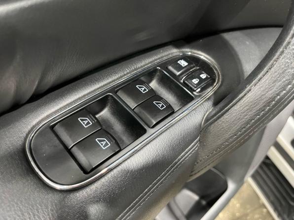 Nissan Patrol VI (Y62) с пробегом 2011 года, цена 1 830 000 рублей, 217800 км, внедорожник, Автокод Объявления