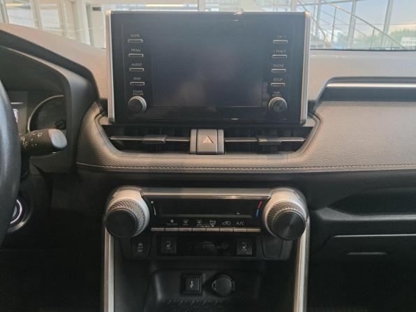 Toyota RAV4 V (XA50) с пробегом 2021 года, цена 2 649 000 рублей, 112318 км, внедорожник, Автокод Объявления