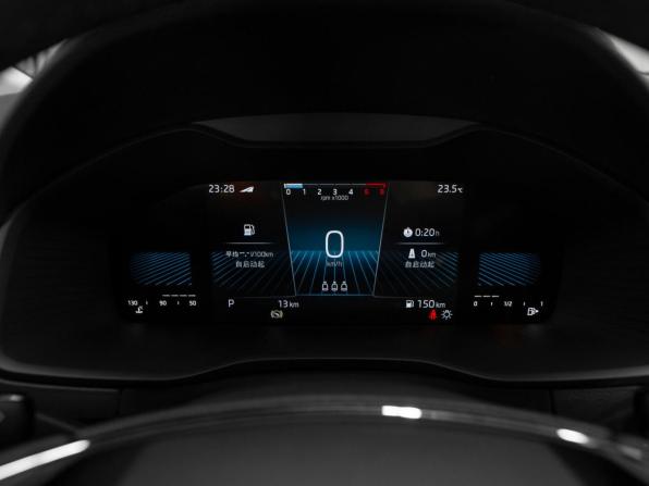 Skoda Karoq I с пробегом 2025 года, цена 3 450 000 рублей, 25 км, внедорожник, Автокод Объявления