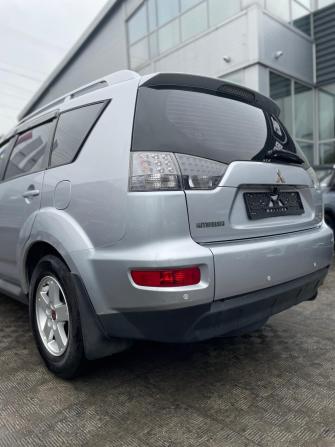 Mitsubishi Outlander II Рестайлинг с пробегом 2010 года, цена 779 000 рублей, 240980 км, внедорожник, Автокод Объявления