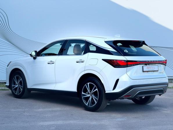 Lexus RX V с пробегом 2026 года, цена 8 400 000 рублей, 10 км, внедорожник, Автокод Объявления