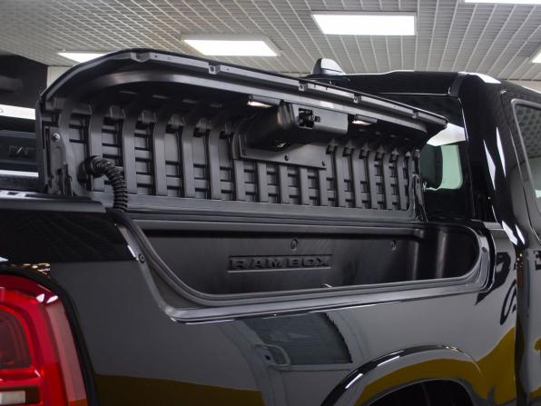 Ram 1500 V Рестайлинг с пробегом 2026 года, цена 10 599 000 рублей, 54 км, offers.body_type.unknown, Автокод Объявления