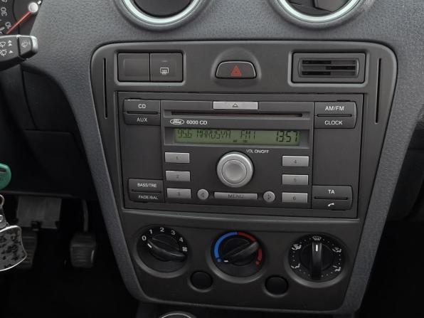 Ford Fusion I Рестайлинг с пробегом 2008 года, цена 444 000 рублей, 159297 км, хэтчбек, Автокод Объявления
