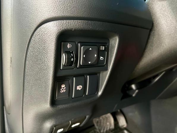 Nissan Juke I с пробегом 2012 года, цена 999 000 рублей, 133000 км, внедорожник, Автокод Объявления