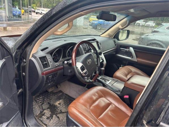 Toyota Land Cruiser 200 Series Рестайлинг 1 с пробегом 2015 года, цена 4 099 000 рублей, 204526 км, внедорожник, Автокод Объявления