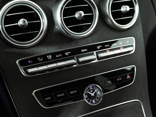 Mercedes-Benz C-Класс IV (W205) Рестайлинг с пробегом 2018 года, цена 2 899 700 рублей, 115113 км, седан, Автокод Объявления