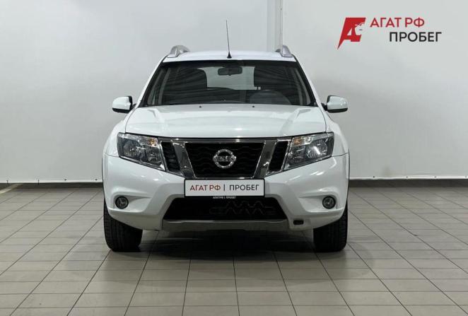 Nissan Terrano III (D10) с пробегом 2020 года, цена 1 950 000 рублей, 66370 км, внедорожник, Автокод Объявления