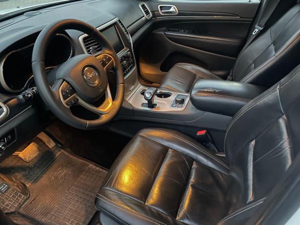 Jeep Grand Cherokee IV (WK2) Рестайлинг с пробегом 2013 года, цена 2 398 000 рублей, 195582 км, внедорожник, Автокод Объявления