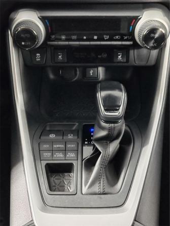 Toyota RAV4 V (XA50) с пробегом 2022 года, цена 3 349 000 рублей, 102698 км, внедорожник, Автокод Объявления