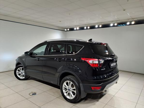Ford Kuga II Рестайлинг с пробегом 2017 года, цена 1 390 000 рублей, 208825 км, внедорожник, Автокод Объявления