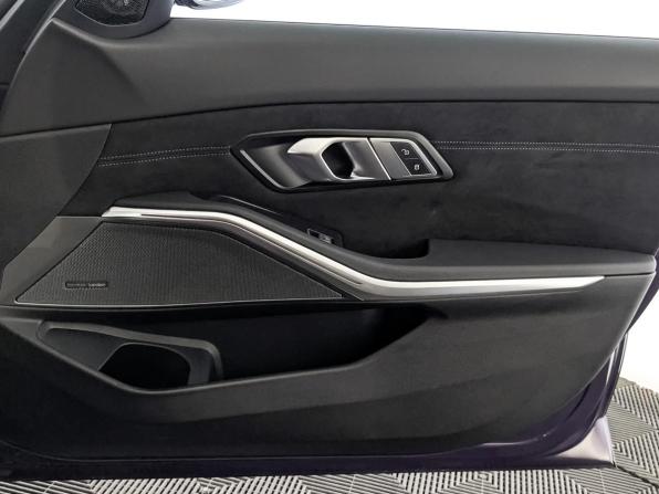 BMW 3 серии VII (G2x) Рестайлинг 2 с пробегом 2025 года, цена 6 200 000 рублей, 4666 км, седан, Автокод Объявления