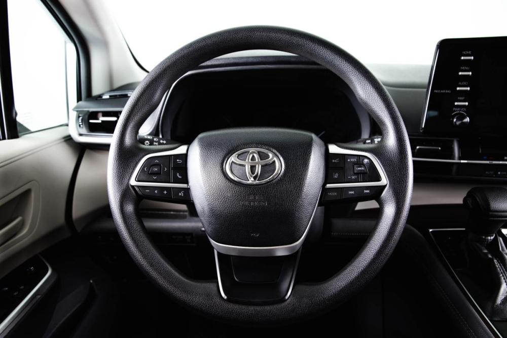 Toyota Sienna IV Пермь  - изображение 18