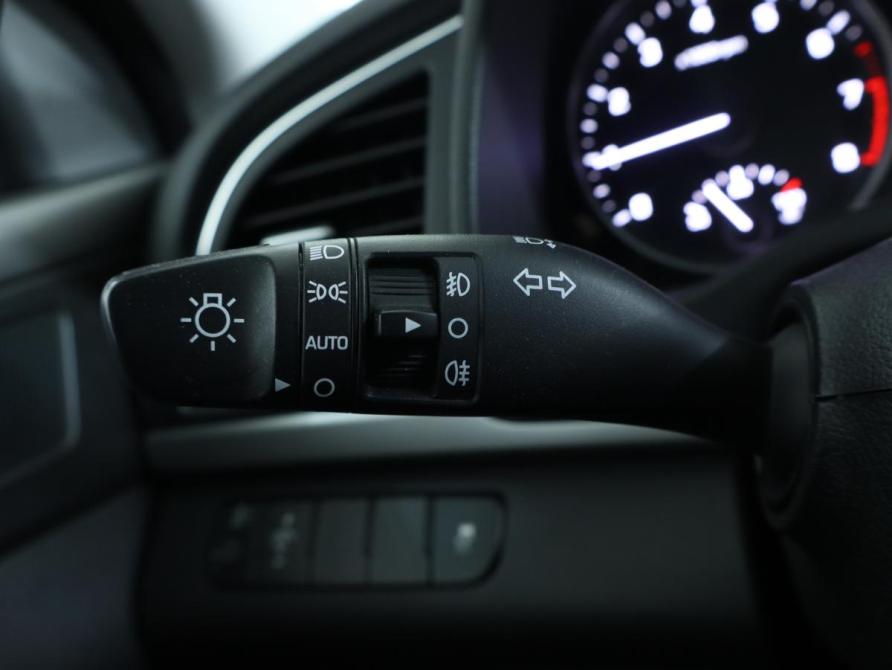 Hyundai Elantra VI (AD) Москва  - изображение 12