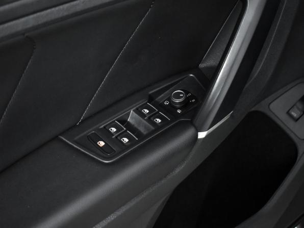 Volkswagen Tiguan II с пробегом 2018 года, цена 2 790 000 рублей, 59000 км, внедорожник, Автокод Объявления