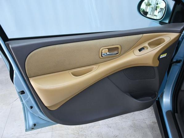 Nissan Tino с пробегом 2001 года, цена 445 000 рублей, 173682 км, компактвэн, Автокод Объявления