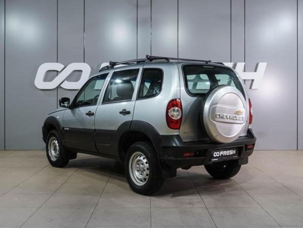 Chevrolet Niva I Рестайлинг с пробегом 2016 года, цена 719 000 рублей, 71354 км, внедорожник, Автокод Объявления