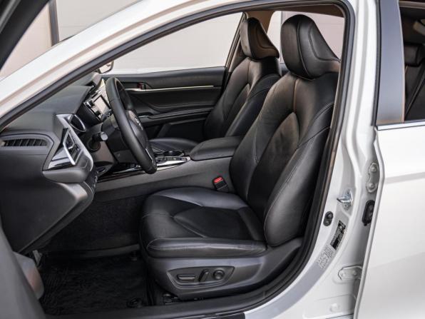 Toyota Camry VIII (XV70) с пробегом 2020 года, цена 2 650 000 рублей, 227045 км, седан, Автокод Объявления