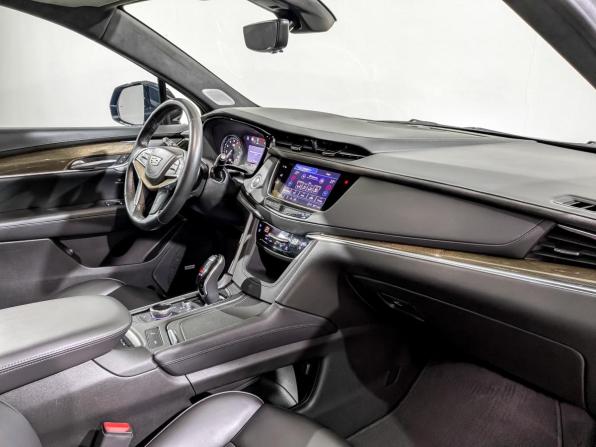 Cadillac XT5 I Рестайлинг с пробегом 2022 года, цена 4 400 000 рублей, 71137 км, внедорожник, Автокод Объявления