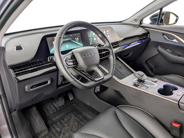 Omoda C5 I с пробегом 2023 года, цена 1 650 000 рублей, 50573 км, внедорожник, Автокод Объявления