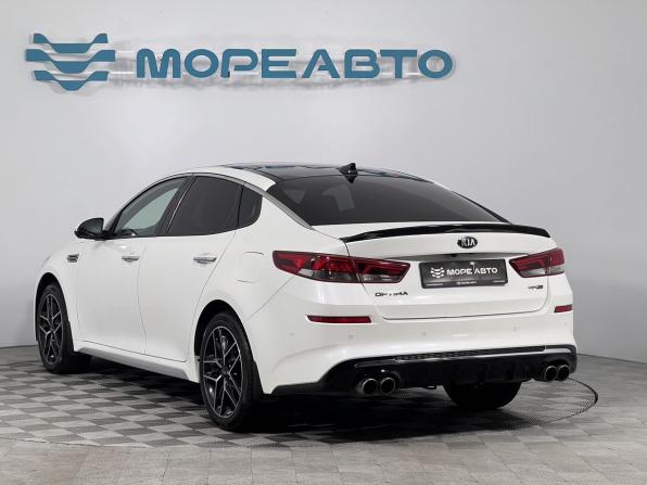 Kia Optima IV Рестайлинг с пробегом 2018 года, цена 2 199 000 рублей, 98446 км, седан, Автокод Объявления