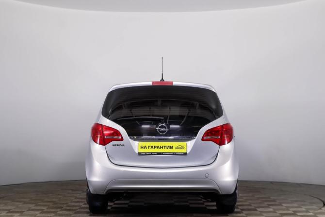 Opel Meriva B с пробегом 2012 года, цена 809 000 рублей, 151000 км, компактвэн, Автокод Объявления