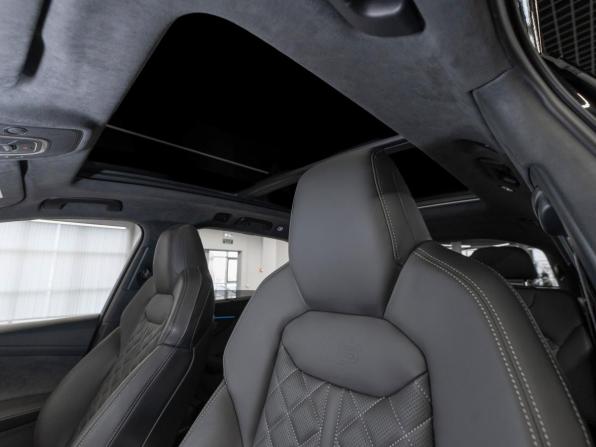 Audi Q7 II (4M) Рестайлинг 2 с пробегом 2025 года, цена 15 990 000 рублей, 10 км, внедорожник, Автокод Объявления