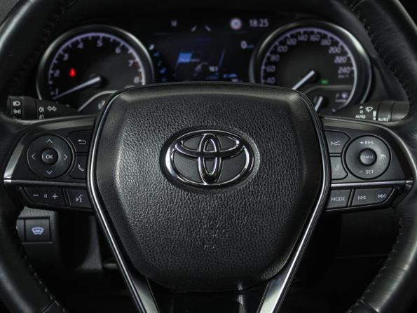 Toyota Camry VIII (XV70) Рестайлинг с пробегом 2021 года, цена 2 979 000 рублей, 80140 км, седан, Автокод Объявления