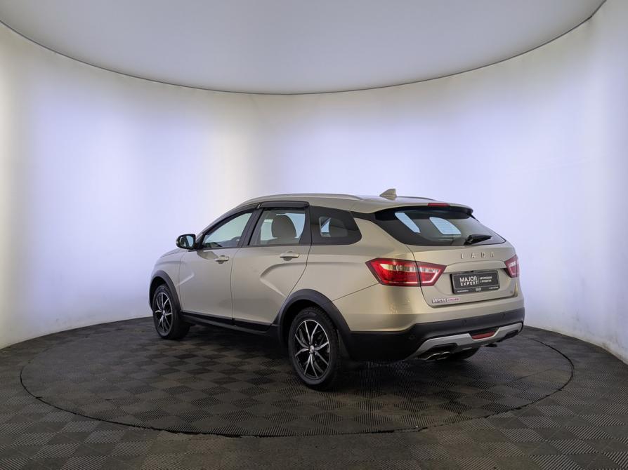 Lada (ВАЗ) Vesta I Москва  - изображение 7