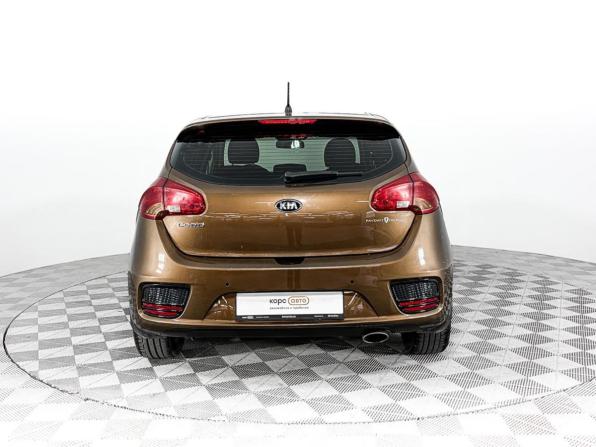 Kia Ceed II Рестайлинг с пробегом 2016 года, цена 1 066 400 рублей, 183973 км, хэтчбек, Автокод Объявления