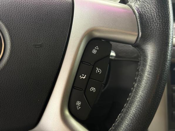 Chevrolet Captiva I Рестайлинг 2 с пробегом 2014 года, цена 1 320 000 рублей, 124620 км, внедорожник, Автокод Объявления