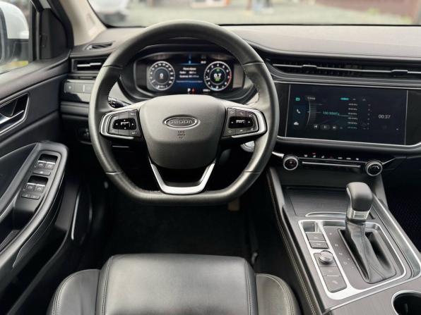 Omoda S5 с пробегом 2024 года, цена 1 650 000 рублей, 37035 км, седан, Автокод Объявления
