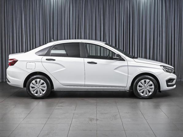 Lada (ВАЗ) Vesta I Рестайлинг (NG) с пробегом 2024 года, цена 1 499 000 рублей, 7968 км, седан, Автокод Объявления