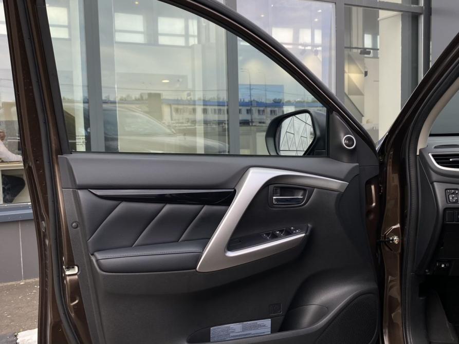 Mitsubishi Pajero Sport III Москва  - изображение 19