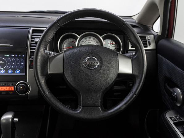 Nissan Tiida I с пробегом 2012 года, цена 1 075 000 рублей, 45705 км, хэтчбек, Автокод Объявления