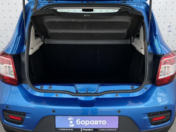 Renault Sandero II с пробегом 2017 года, цена 985 000 рублей, 148152 км, хэтчбек, Автокод Объявления