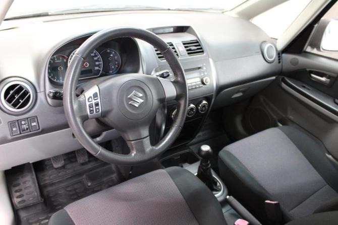 Suzuki SX4 I (Classic) с пробегом 2007 года, цена 675 000 рублей, 114620 км, хэтчбек, Автокод Объявления