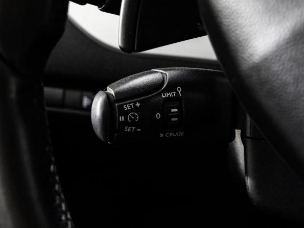Peugeot Traveller I с пробегом 2019 года, цена 2 299 000 рублей, 210324 км, минивэн, Автокод Объявления