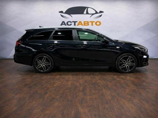 Kia Ceed III с пробегом 2019 года, цена 1 640 000 рублей, 112516 км, универсал, Автокод Объявления