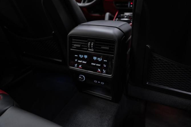 Новый Porsche Cayenne III Рестайлинг 2026 года, цена 18 500 000 рублей, внедорожник, Автокод Объявления