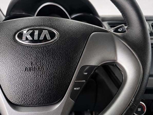 Kia Rio III с пробегом 2015 года, цена 919 000 рублей, 184129 км, седан, Автокод Объявления