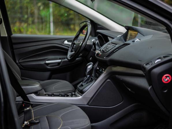 Ford Kuga II с пробегом 2015 года, цена 1 415 000 рублей, 135227 км, внедорожник, Автокод Объявления