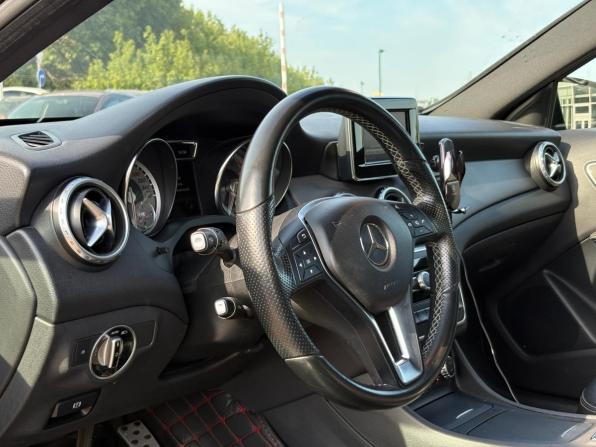 Mercedes-Benz GLA I (X156) с пробегом 2015 года, цена 1 675 000 рублей, 246083 км, внедорожник, Автокод Объявления