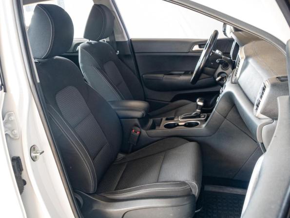 Kia Sportage IV Рестайлинг с пробегом 2019 года, цена 2 250 000 рублей, 119994 км, внедорожник, Автокод Объявления
