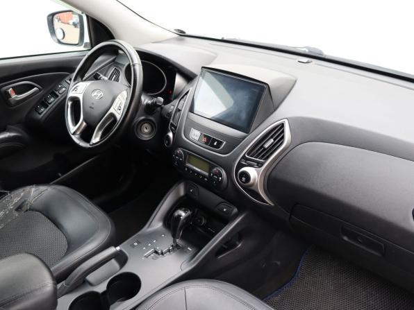 Hyundai ix35 I с пробегом 2010 года, цена 1 049 000 рублей, 347492 км, внедорожник, Автокод Объявления