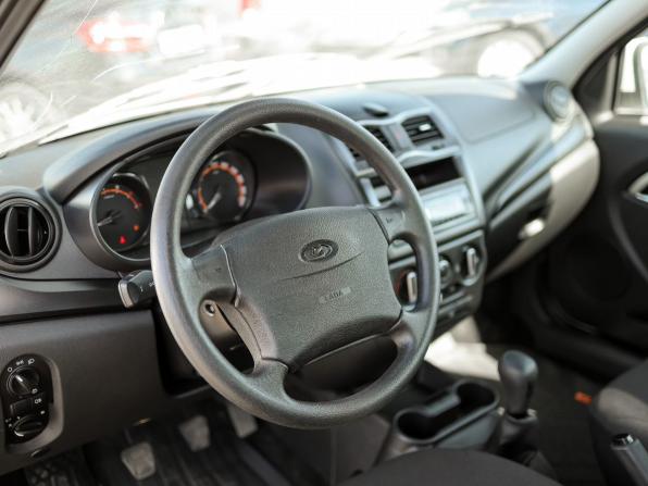Lada (ВАЗ) Granta I Рестайлинг с пробегом 2022 года, цена 649 000 рублей, 12400 км, седан, Автокод Объявления